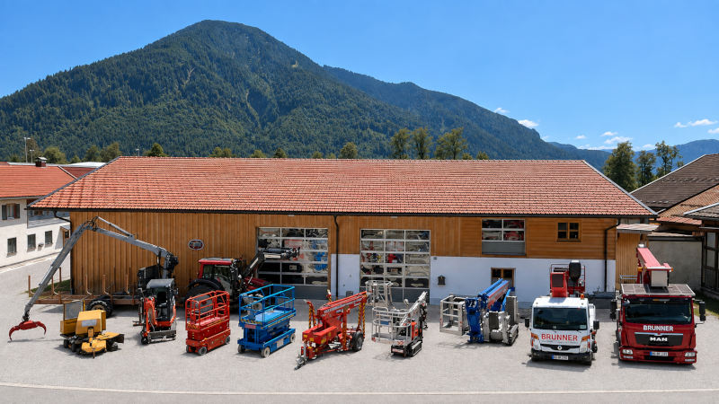 Hebebühnen-Furhrpark der Arbeitsbühnenvermietung Brunner